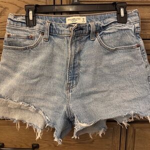 A&F High-Rise Mom Short
